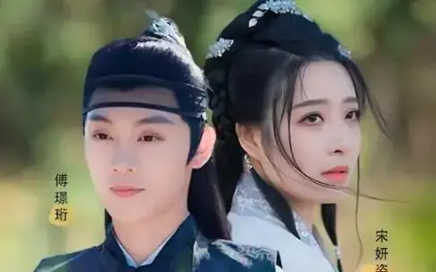 《乱世王妃的锦绣路》：逆袭之路，看王妃如何玩转权谋与爱情！